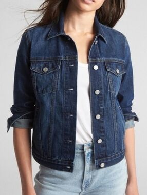 GAP Icon Jacket Denim Jean Jacket - Women's Button-Front Trucker Small